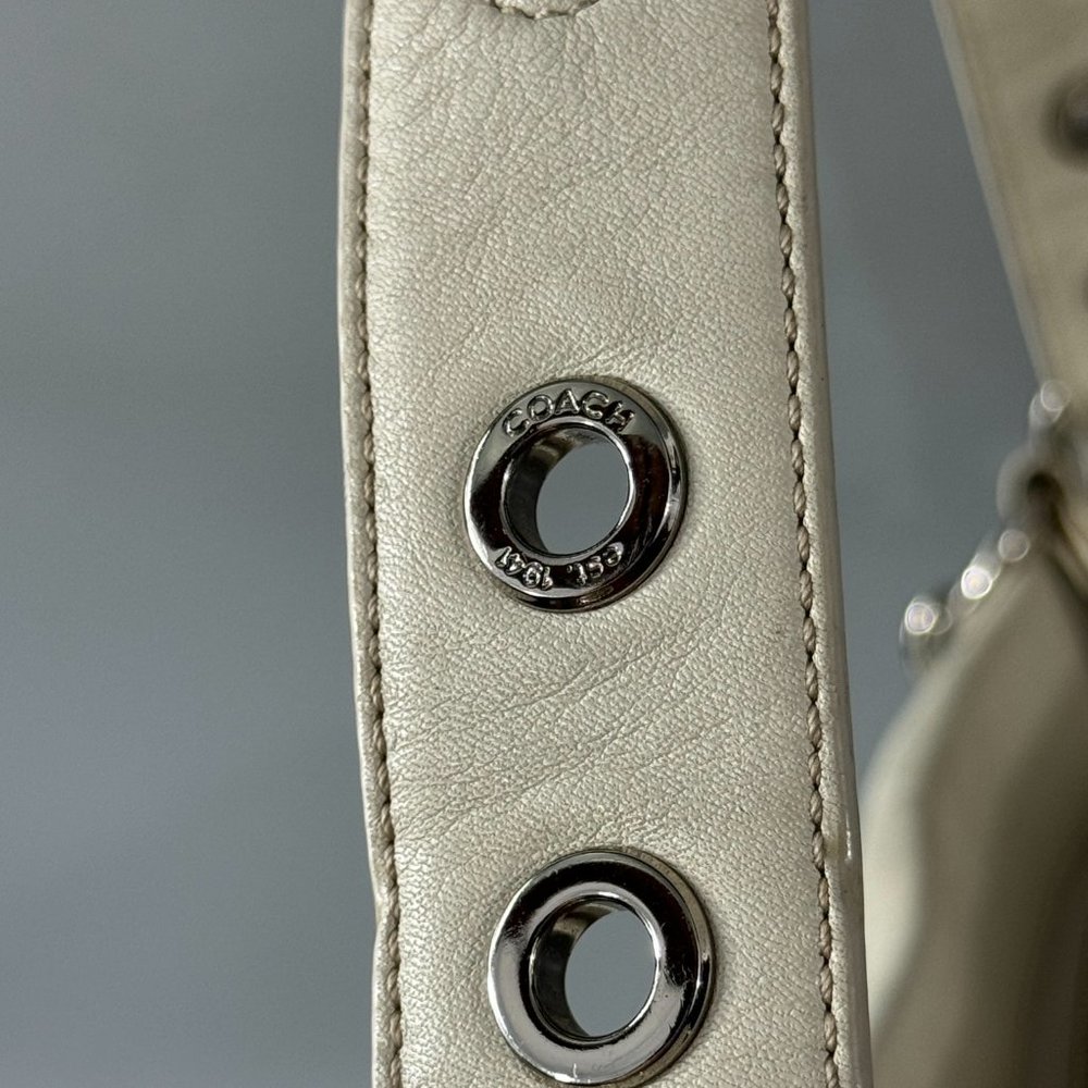 COACH # 1417 Off-White Leather Top Zip Shoulder Bag - Picture 5 of 13